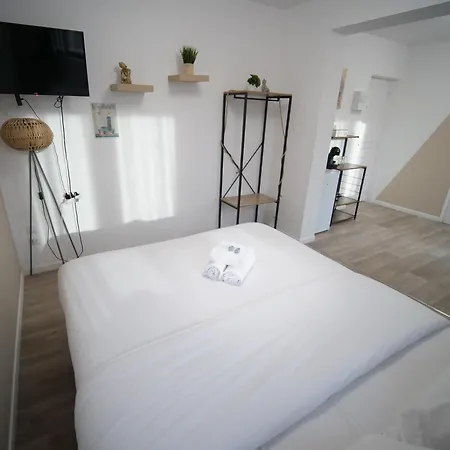 Ng Prestige L Lille L Gare L Cassel - Netflix - Wifi