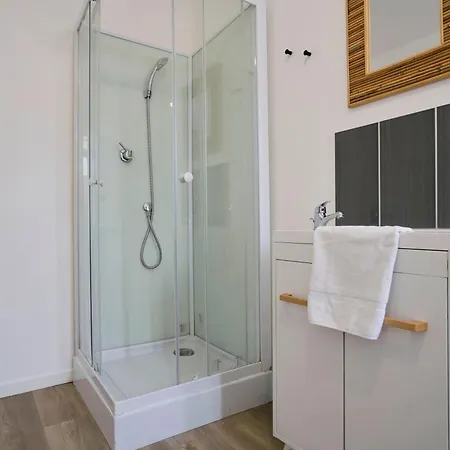 Ng Prestige L Lille L Gare L Cassel - Netflix - Wifi *