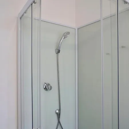 Ng Prestige L Lille L Gare L Cassel - Netflix - Wifi * Roubaix