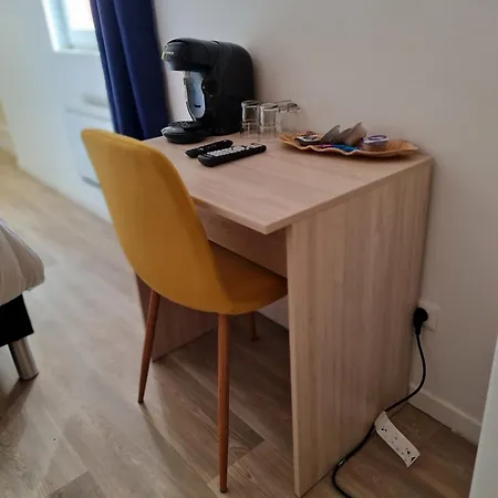 Ng Prestige L Lille L Gare L Cassel - Netflix - Wifi